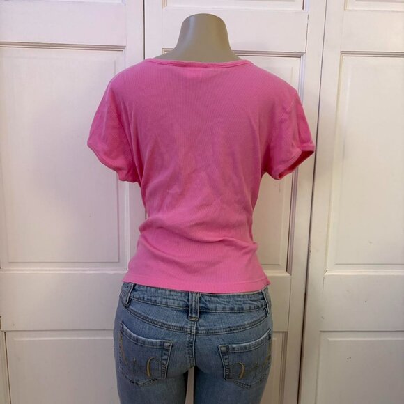 Y2K Ribbed Heart Graphic Tee - Picture 4 of 5